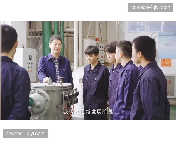 奥地利维也纳广场设置大屏幕直播国家队关键战